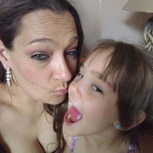 Meet your Posher, Roxanne